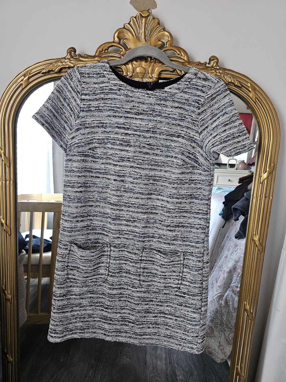Loft Gray & White Textured Short Sleeve Shift Dress